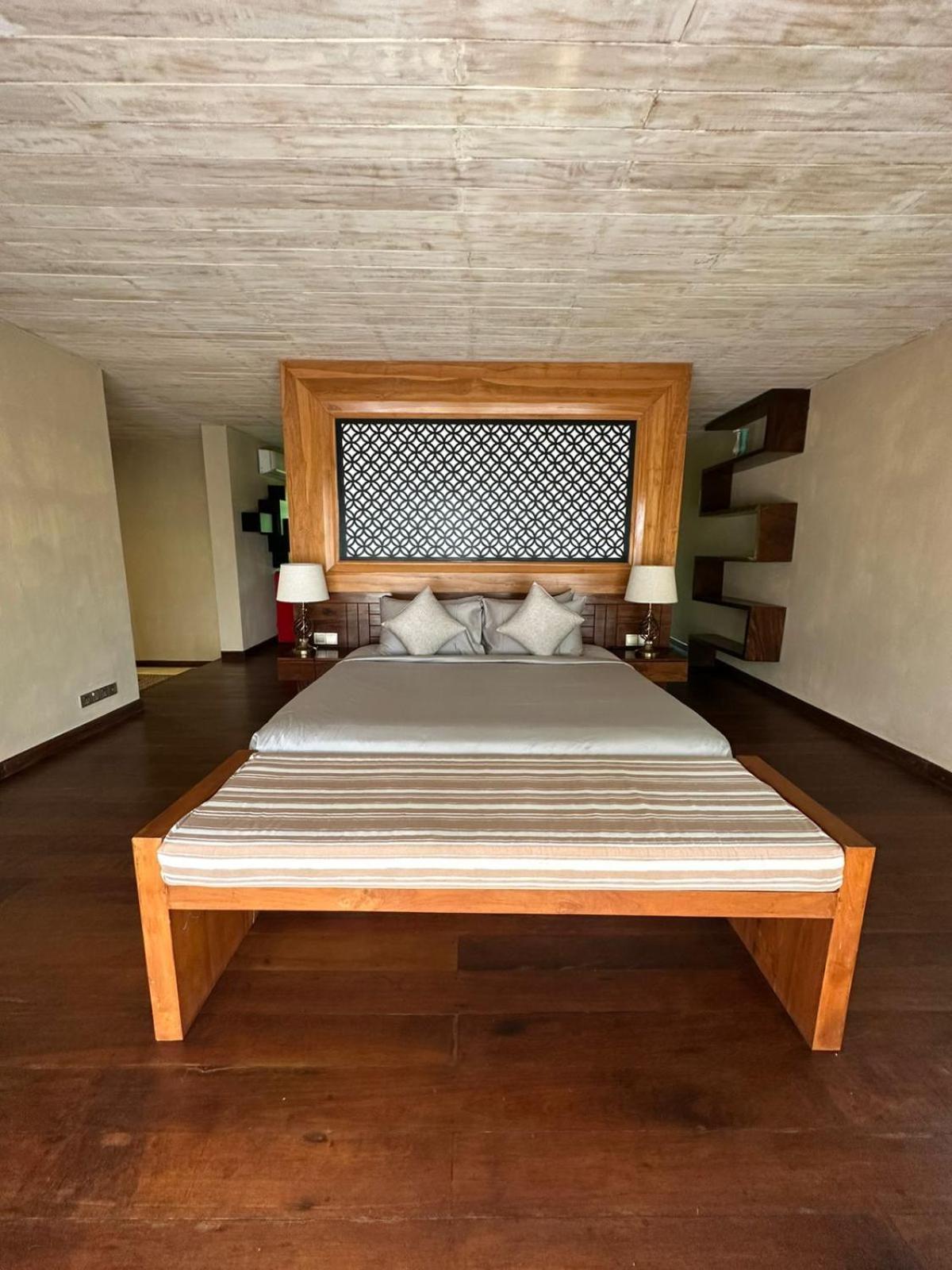 Nikara Luxury Beach House Tissamaharama Eksteriør billede